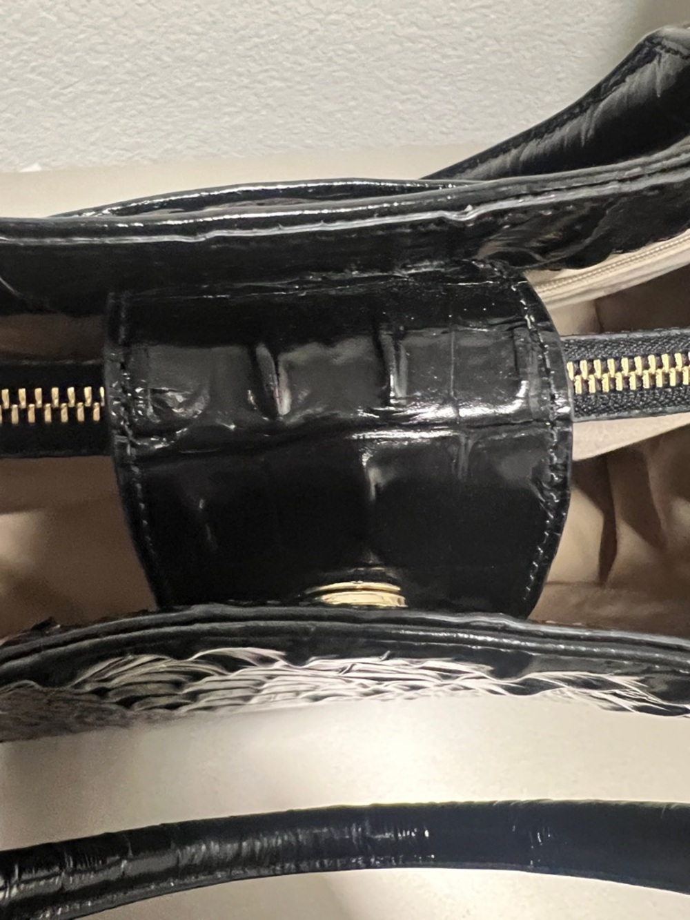 LIKE NEW Brahmin Denise Extra-Large Croc Embossed Leather Carryall Satchel - Picture 14 of 16